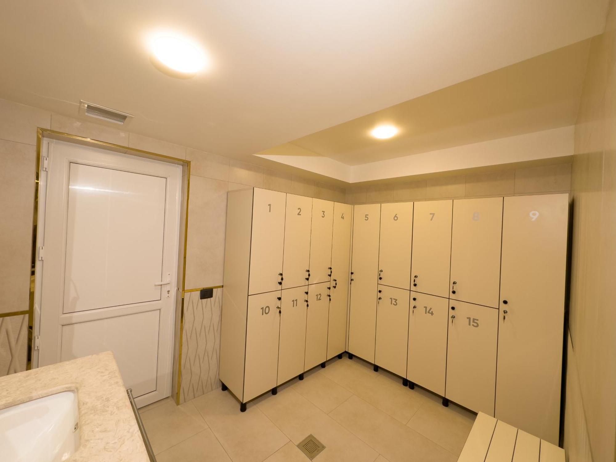 Leon Hotel Spa Ganja Exterior photo